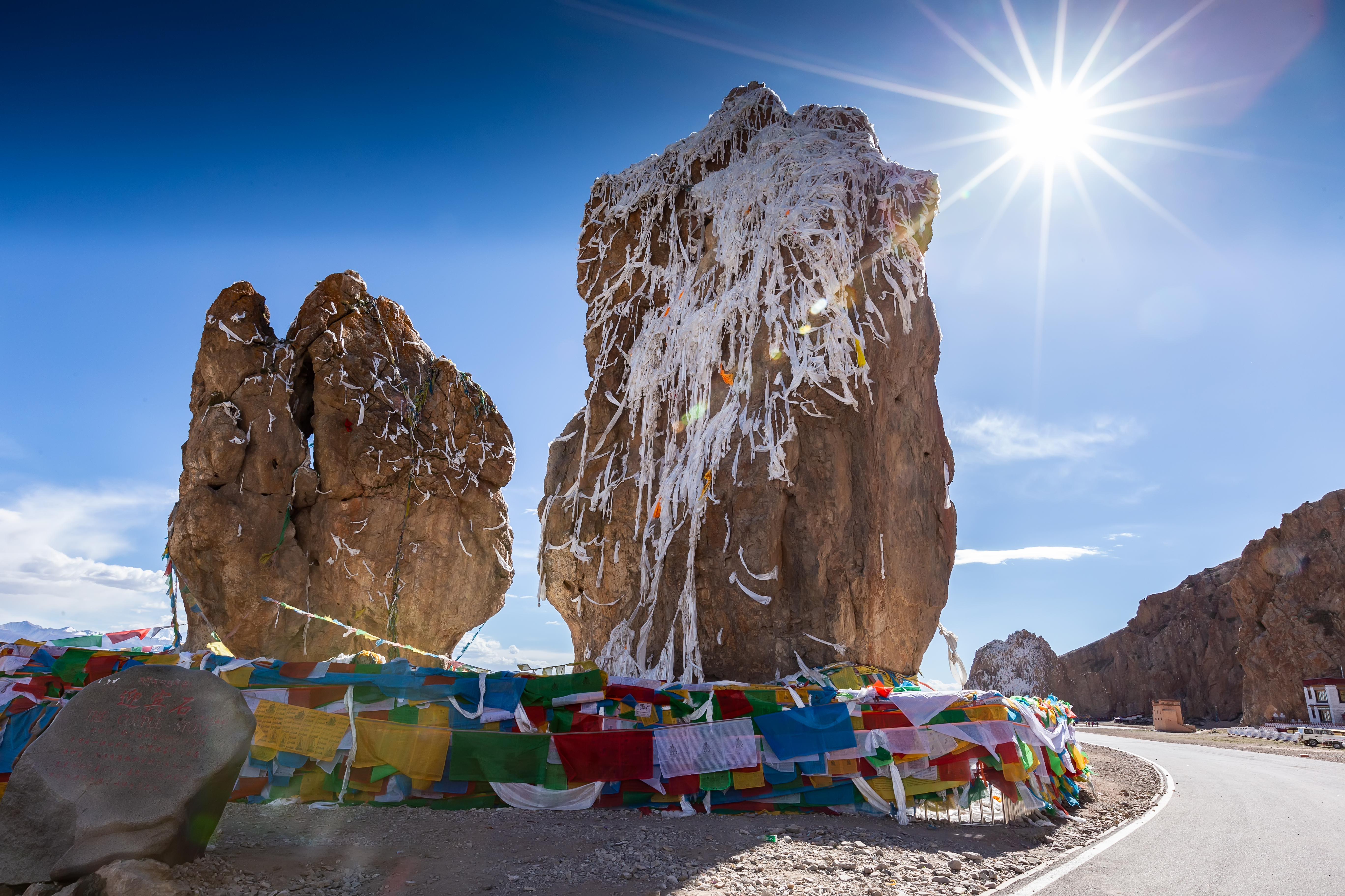 攝圖網_500920764_西藏納木錯標志性景點(企業商用).jpg 攝圖網_500920764_西藏納木錯標志性景點(企業商用).jpg