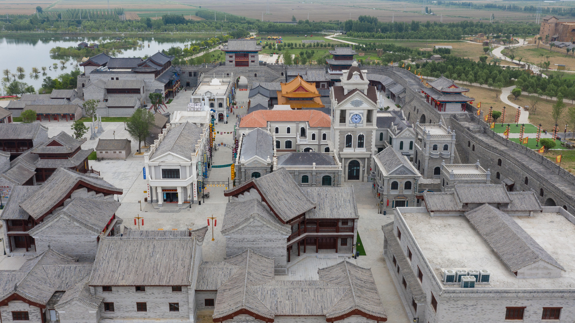 攝圖網(wǎng)_501771262_banner_山東高密紅高粱小鎮(zhèn)(企業(yè)商用).jpg 攝圖網(wǎng)_501771262_banner_山東高密紅高粱小鎮(zhèn)(企業(yè)商用).jpg