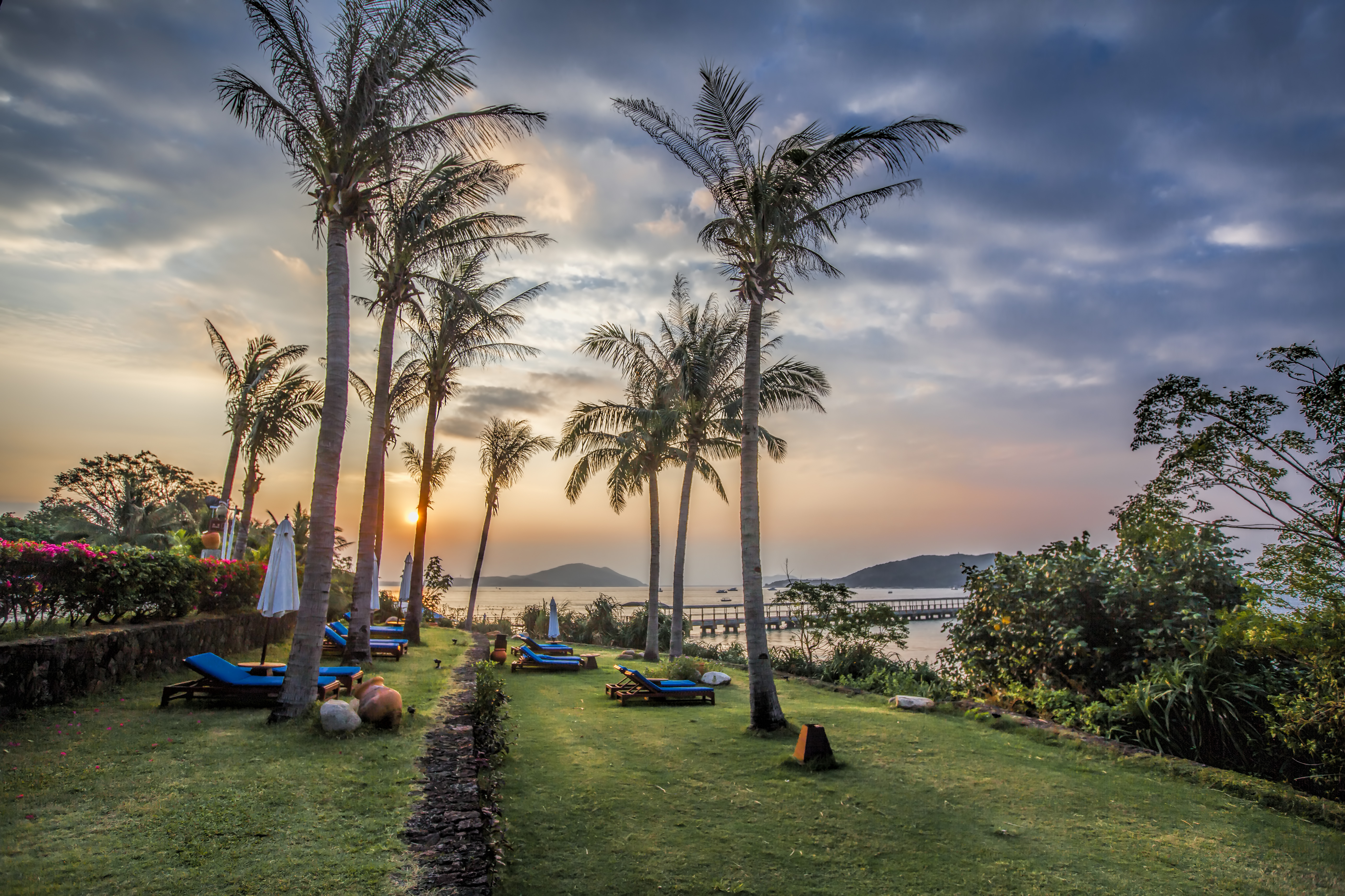 攝圖網_500598049_三亞風光(企業商用).jpg 攝圖網_500598049_三亞風光(企業商用).jpg